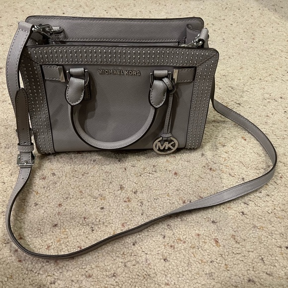 Michael Kors Purse - Picture 1 of 2